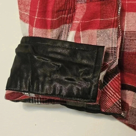 O'Neill Flannel Button Down Size Large EUC - Picture 7 of 10